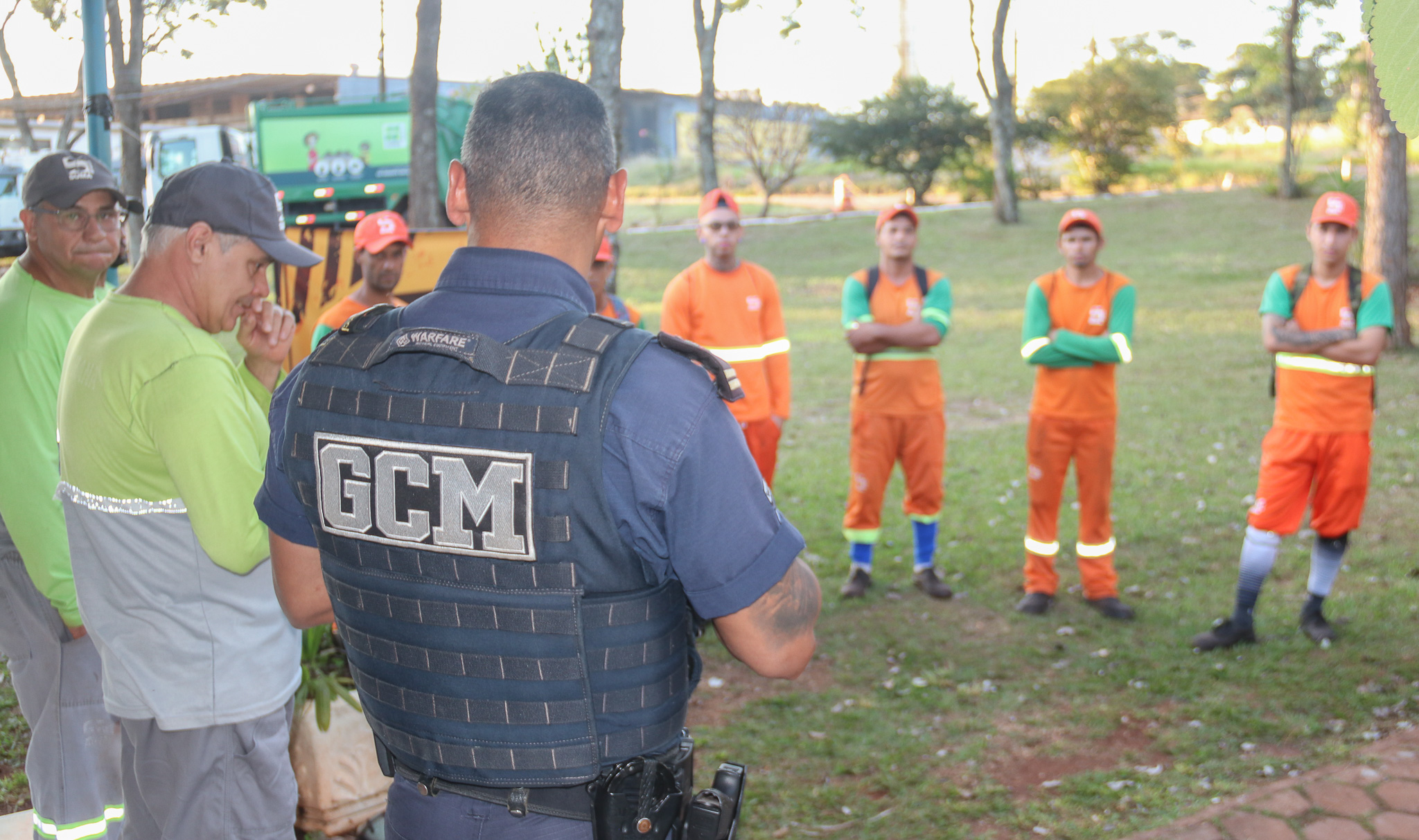 Palestras de conscientização valorizam Maio Amarelo e reforçam importância do respeito e cuidados no trânsito